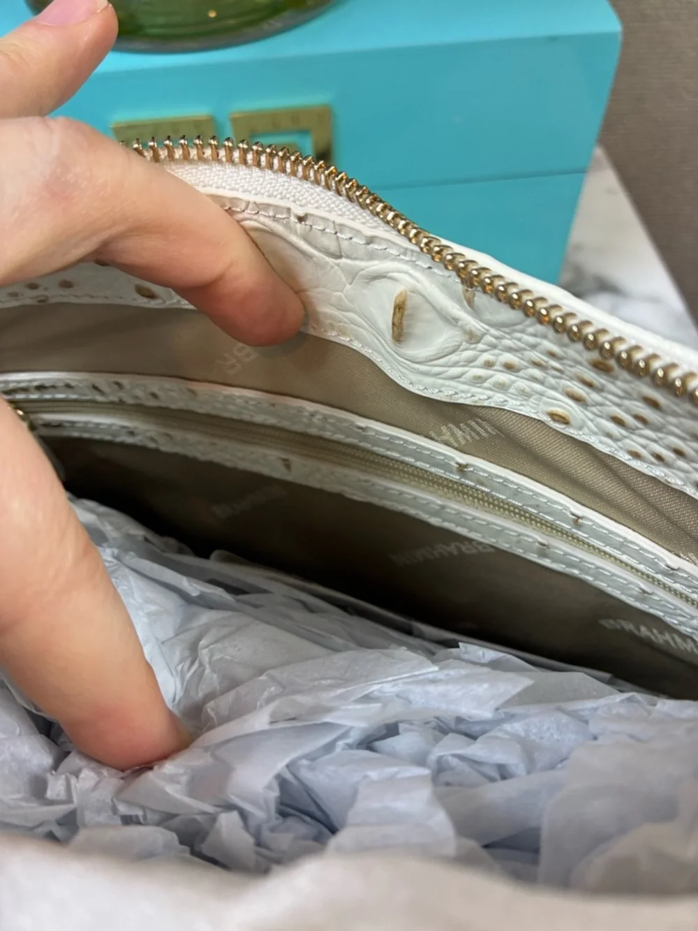 Brahmin Snowball Snowdrift Melbourne Shayna Croc Embossed Shoulder Bag ❄️ ❄️ - Picture 10 of 11